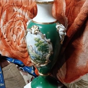 Italian Vase vintage